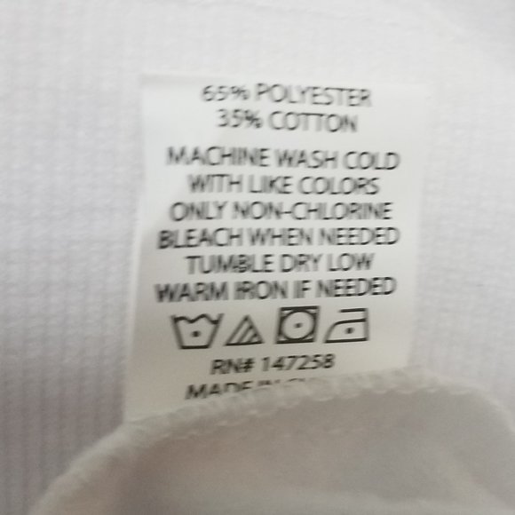 Last 1! Dog Mom Sweatshirt Simply Southern NWT - Picture 7 of 7